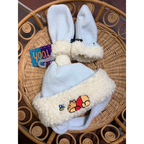 NWT Vintage Disney Winnie the Pooh Baby Hat & Mittens Set Sherpa Fleece Pastel - Picture 1 of 5